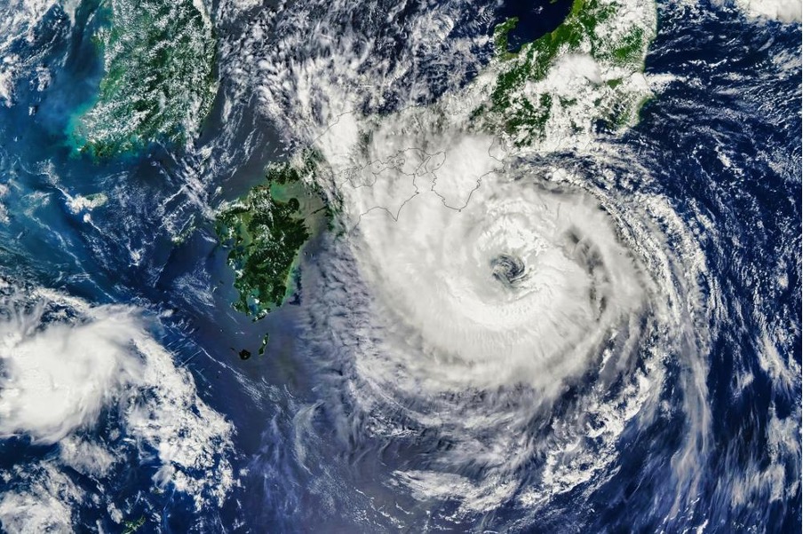 日本を通過する台風